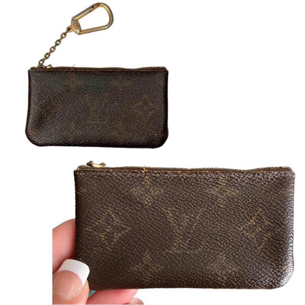 Louis Vuitton keychain pouch
